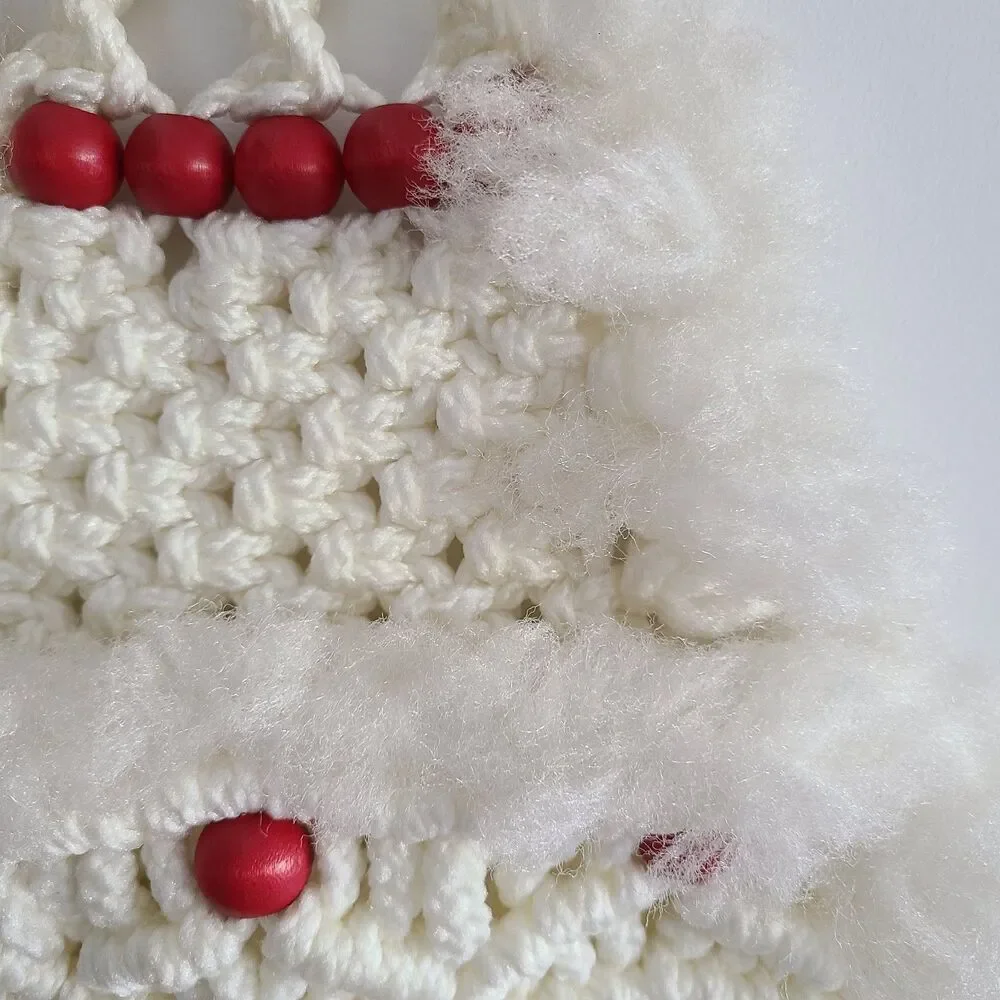 Macrame Merry Christmas Tree Greeting Card Holder Wall Hanging Vintage 1970s